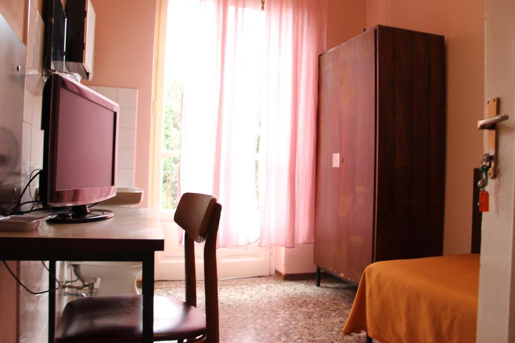 Hotel Rallye Milánó Kültér fotó
