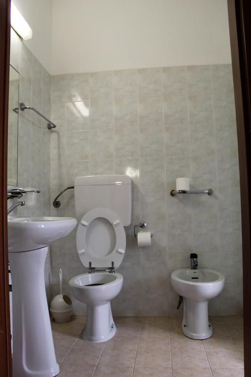 Hotel Rallye Milánó Kültér fotó